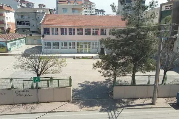 Yunus Ergüz İlkokulu - Okul - Kocaeli Çayırova