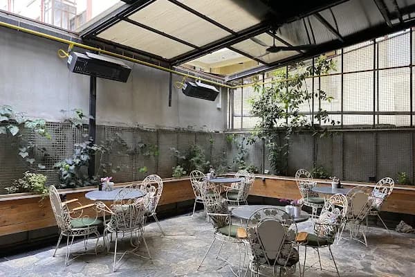 Aura Cafe &amp; Patisserie - Restoran - Eskişehir Mihalgazi