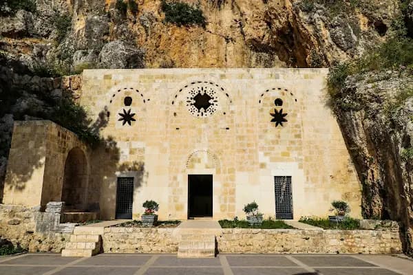 Saint Pierre Kilisesi Anıt Müzesi - Müze - Hatay Hassa