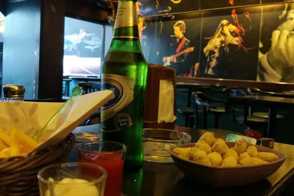 Her Yer Fıstık - Bar - İzmir Balçova