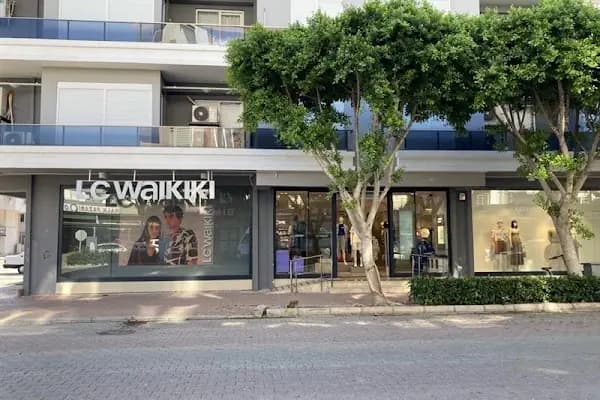 LC WAIKIKI - Giyim mağazası - Antalya Elmalı