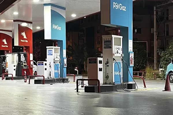 Petrol Ofisi - Benzin İstasyonu - İzmir Buca