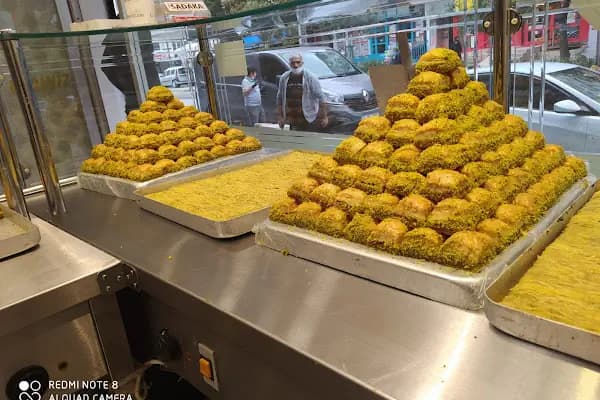 Baklavacı Şemsettin Arnavutköy - Tatlıcı - İstanbul Sarıyer
