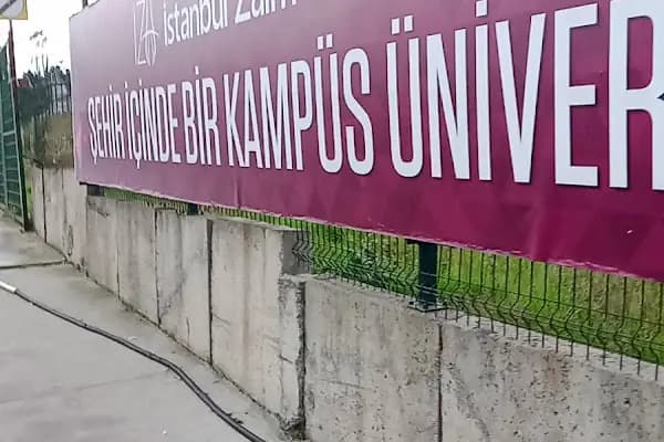 İstanbul Sabahattin Zaim Üniversitesi Alt Giriş - Üniversite - İstanbul Fatih