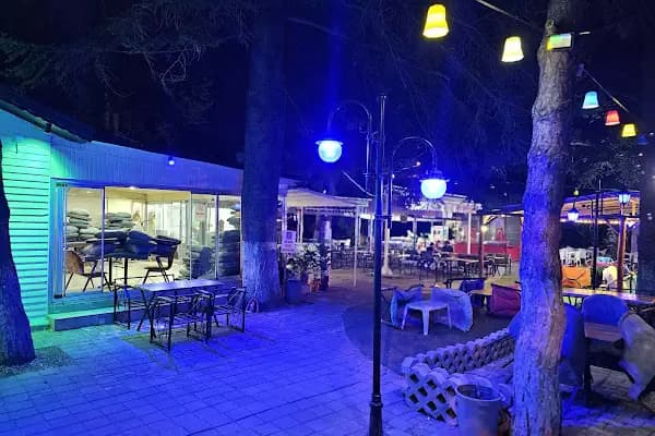 Mavi Bahçe Cafe ve Bistro - Restoran - Konya Akşehir