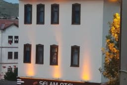 Selam Hotel