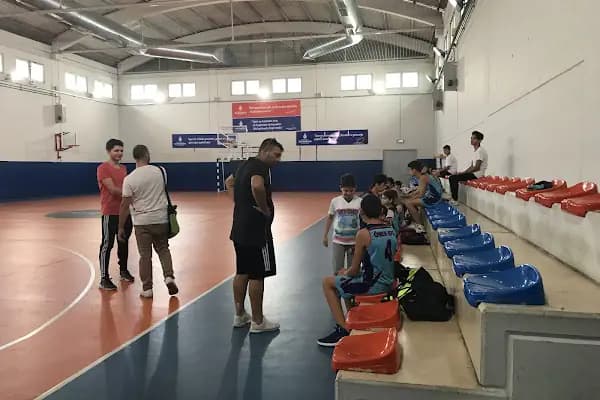 İstanbul Büyükşehir Belediyesi Spor Salonu - Spor kompleksi - İstanbul Avcılar