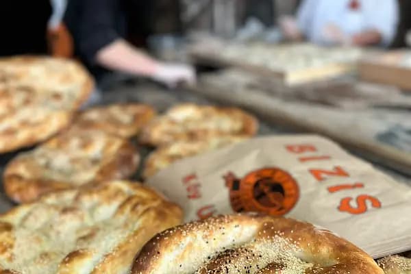 Biz iş unlu mamülleri - Fırın - Bursa Mustafakemalpaşa
