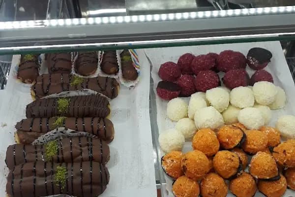 Firuze pastanesi ninova avm - Pastane - Diyarbakır Bağlar