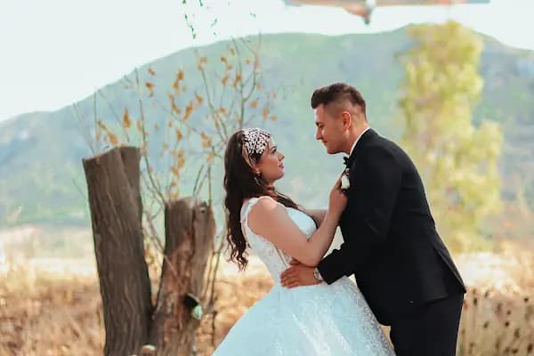 Stüdyo Erdem - Fotoğraf Stüdyosu - Aydın Efeler