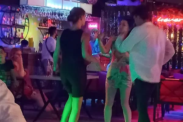 4ever Bar - Kokteyl bar - Muğla Dalaman
