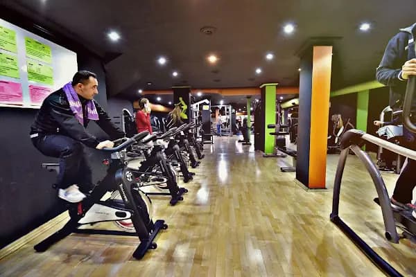 Dede Gym - Spor salonu - İzmir Buca