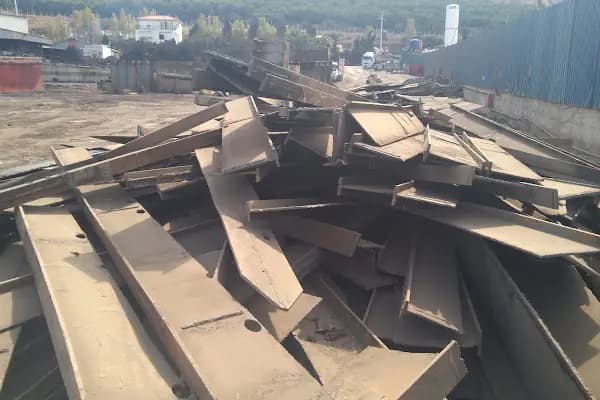 Soylu Gemi Geri Dönüşüm Sanayi Ve Ticaret Limited Şirketi - Atık Yönetimi Hizmeti - İzmir Bornova