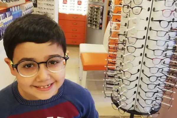 Nilda Optik - Güneş Gözlüğü Satıcısı - İzmir Konak
