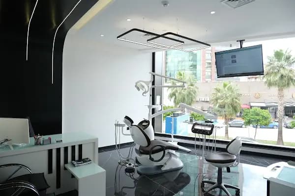 BULUT DENTAL DİŞ POLİKLİNİĞİ (İMPLANT ve ORTODONTİ KLİNİĞİ) - İmplant Diş Uygulayıcı - Adana Yüreğir