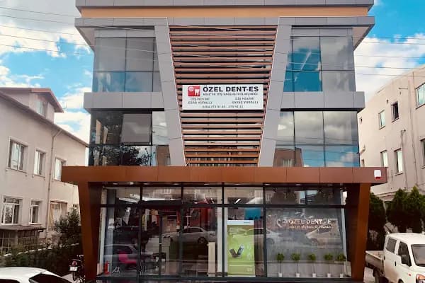 Sakarya Diş Hekimi Savaş Vurallı | Estetik Diş | implant Diş | Zirkonyum Diş | Gülüş Tasarımı | Lamine Diş | Dentes - Diş Kliniği - Sakarya Adapazarı