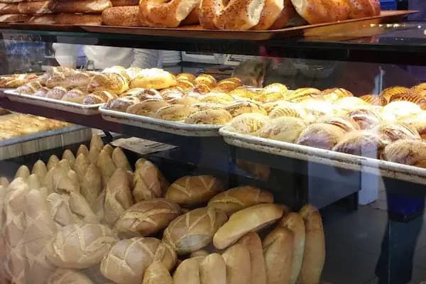 Yeni Bahar Ekmek Fırını - Fırın - Antalya Döşemealtı