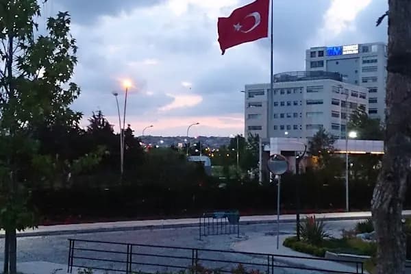Çobançeşme Spor Kompleksi - Spor kompleksi - İstanbul Esenler