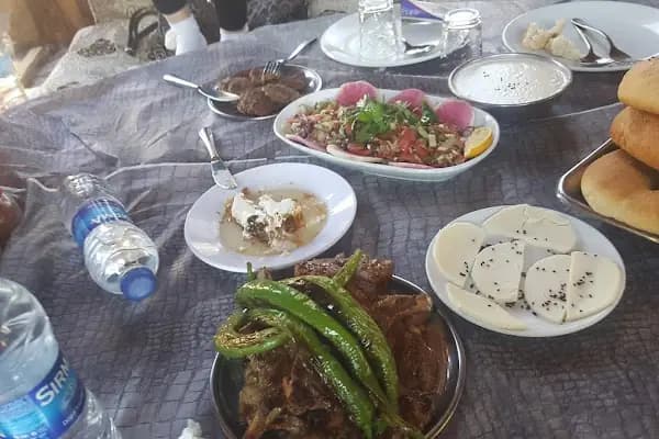 Kızılören Kirazlı Bahçe Et Mangal - Restoran - Konya Meram