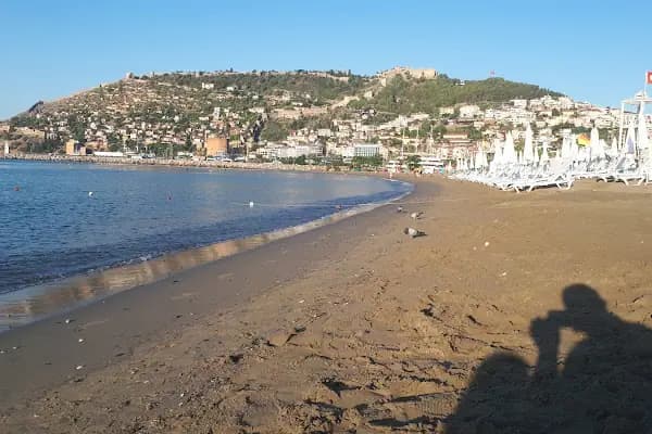 Alanya Belediyesi Halk Plajı - Kumsal - Antalya Alanya