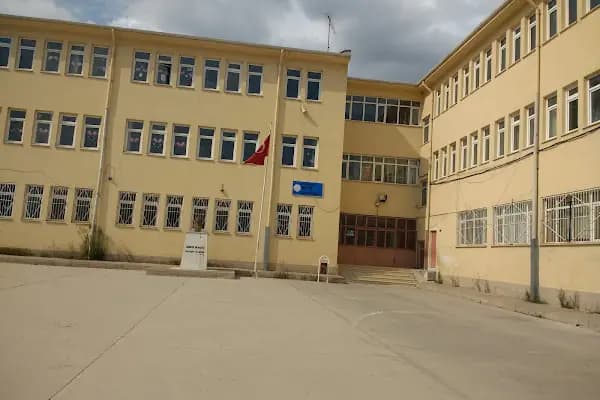 80. Yıl İöo - Okul - Bursa İnegöl
