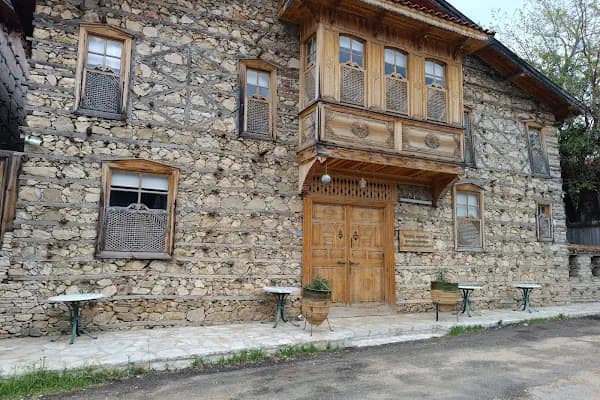Ormana Düğmeli Evler - Turistik Yer - Antalya Muratpaşa