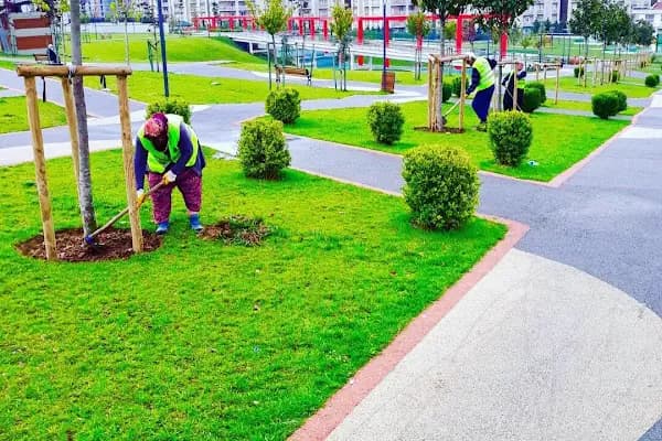 İBB Azerbaycan Dostluk Parkı - Park - İstanbul Bakırköy