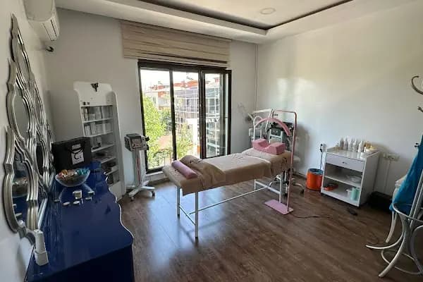 PINAR AKKURT ESTETİK VE GÜZELLİK MERKEZİ - Güzellik Salonu - Gaziantep Şehitkamil