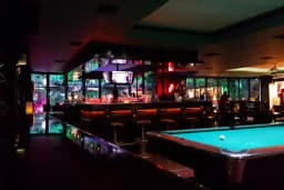 Pool Pub GOP