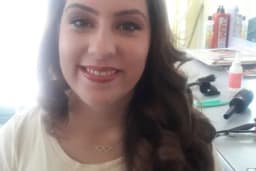Esma Kuafor