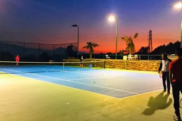 Bornova ES Tenis Kulübü - Tenis Kulübü - İzmir Menderes