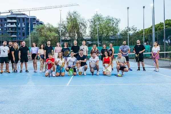 BORNOVA TENİS KULÜBÜ - Tenis Kulübü - İzmir Menderes