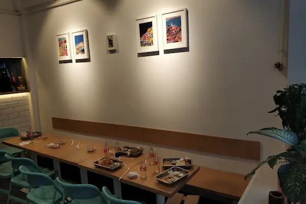 Hol Street Food - Hamburger restoranı - Balıkesir Altıeylül
