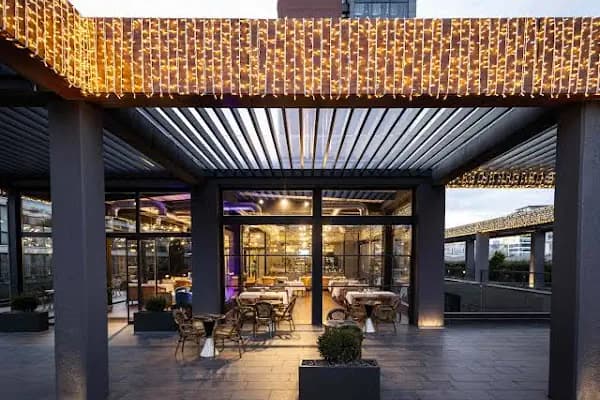 Mövenpick Living Istanbul - Otel - İstanbul Küçükçekmece