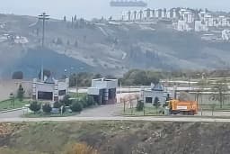 Kocaeli Üniversitesi Umuttepe BATI Yerleşkesi E Kapısı