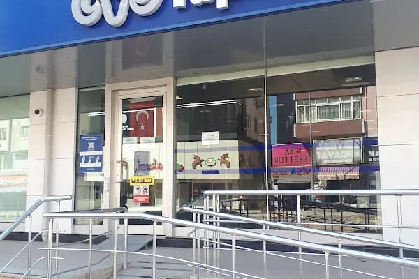 Yapı Kredi - Çerkezköy Çarşı Şubesi - Banka - Tekirdağ Çerkezköy