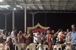 Çamköy kapalı halk pazarı