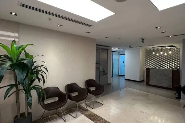 Medihair Center - Saç Transplantasyonu Kliniği - İstanbul Avcılar