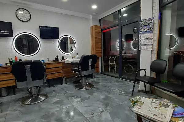 ÜÇYILDIZ ERKEK KUAFÖRÜ - Berber Dükkanı - Sakarya Adapazarı