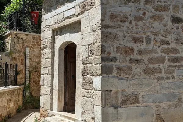 Nigar Hatun Türbesi - Mezarlık - Antalya Muratpaşa