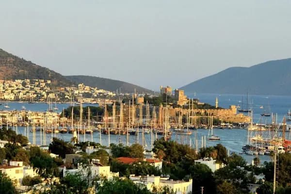 Bodrum Yarımada Rehberi - Tatil sitesi - Muğla Bodrum