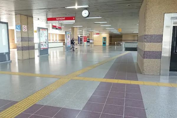 Yenimahalle - Metro İstasyonu - Ankara Altındağ