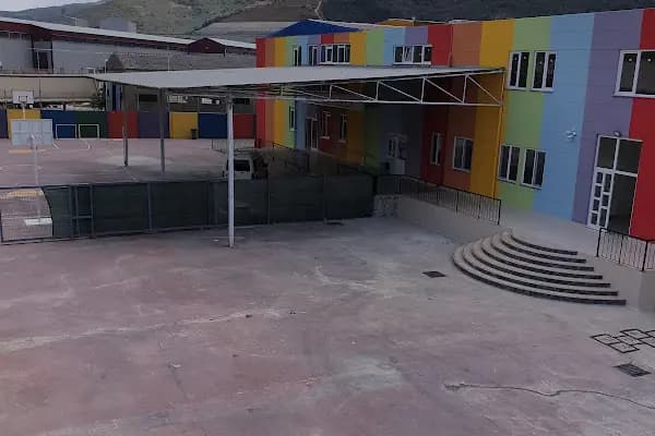 Özel Gemlik Kültür Koleji - Okul - Bursa Gürsu