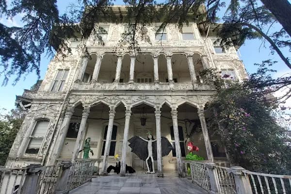 Το αρχοντικό του Χατζόπουλου - Hacopulo Köşkü - Tarihi Yer - İstanbul Üsküdar