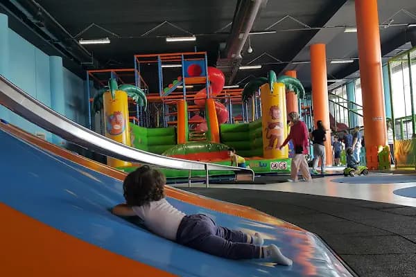 BaBaLu Aktif Eğlence Parkı - Oyun/Eğlence Merkezi - İstanbul Başakşehir