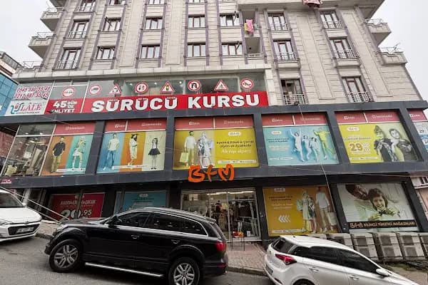 BTM - Giyim mağazası - İstanbul Bayrampaşa