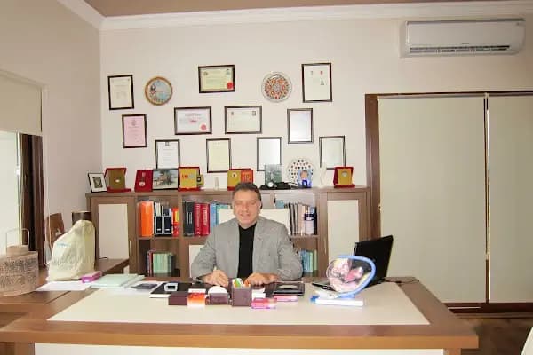 Op. Dr. Hakan Bayraktar MD, Mr.Sci.PHD - Kadın Hastalıkları ve Doğum Uzmanı - Muğla Bodrum