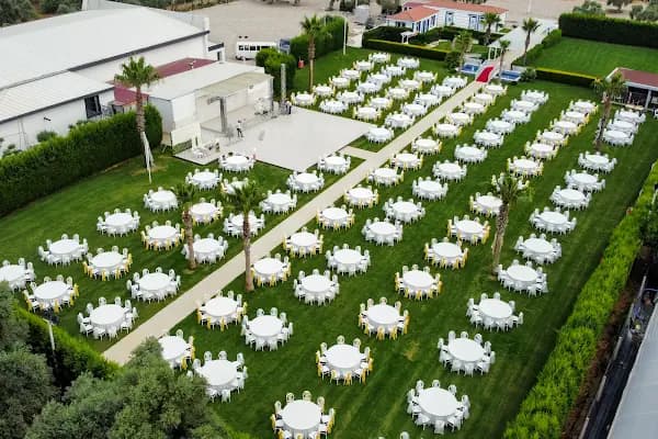 Çınar Kır Düğün Salonu & Cafe Bayındır - Düğün Salonu - İzmir Karşıyaka