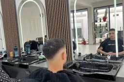 Halil Banar Hair Center