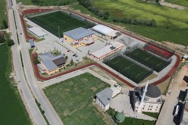 Şahin Başol Spor Kompleksi - Spor kompleksi - Bursa İznik